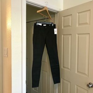 Mid rise skinny lightweight pant